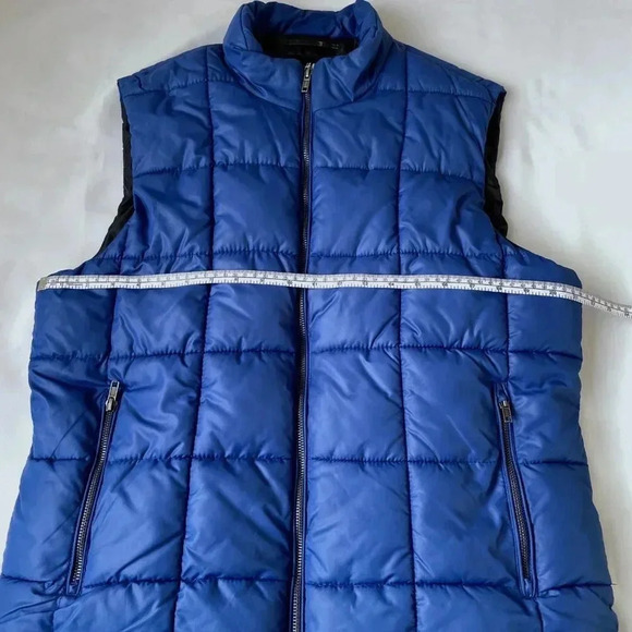 H&M Blue Quilted Puffer Sleeveless Vest Men 44R, 2 Zip Pockets - Picture 7 of 14